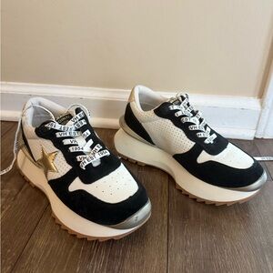Vintage Havana sneakers